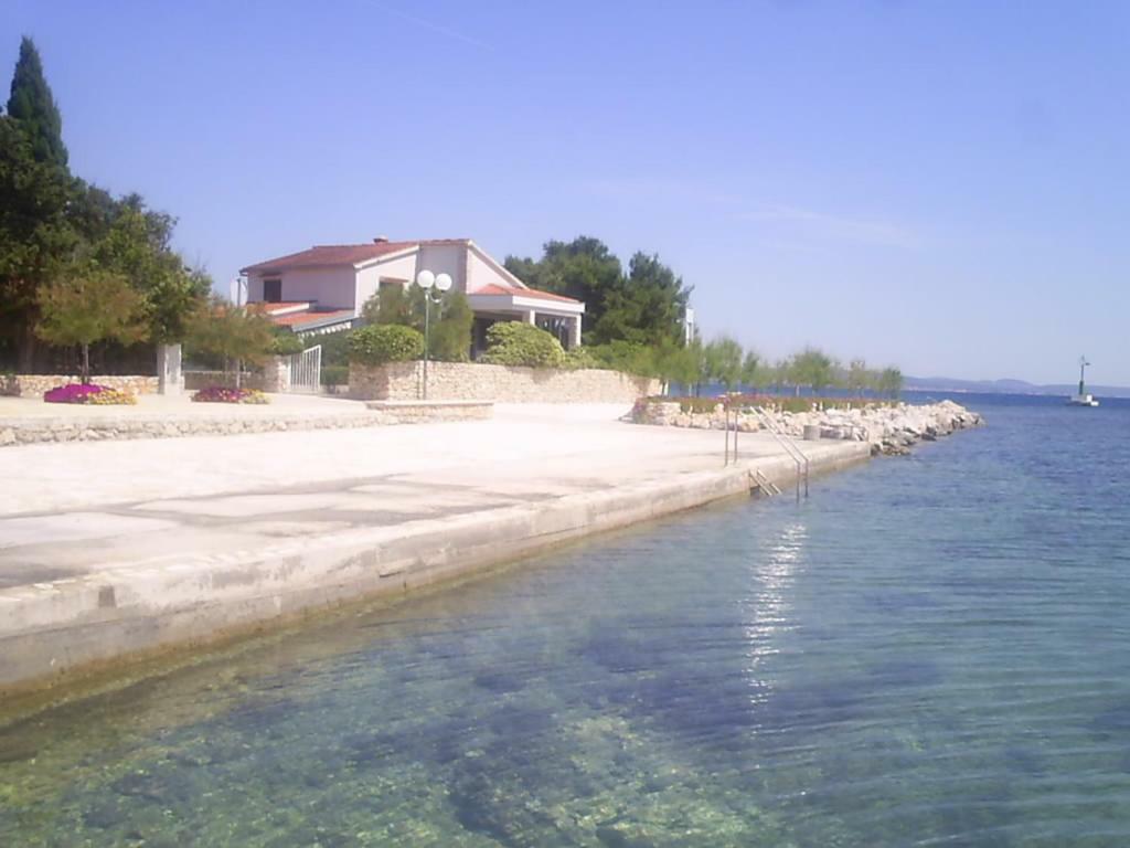 Beach Apartment M & B Poljana  Екстер'єр фото